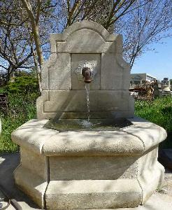  WHITE STONE FOUNTAIN FROM PROVENCE.